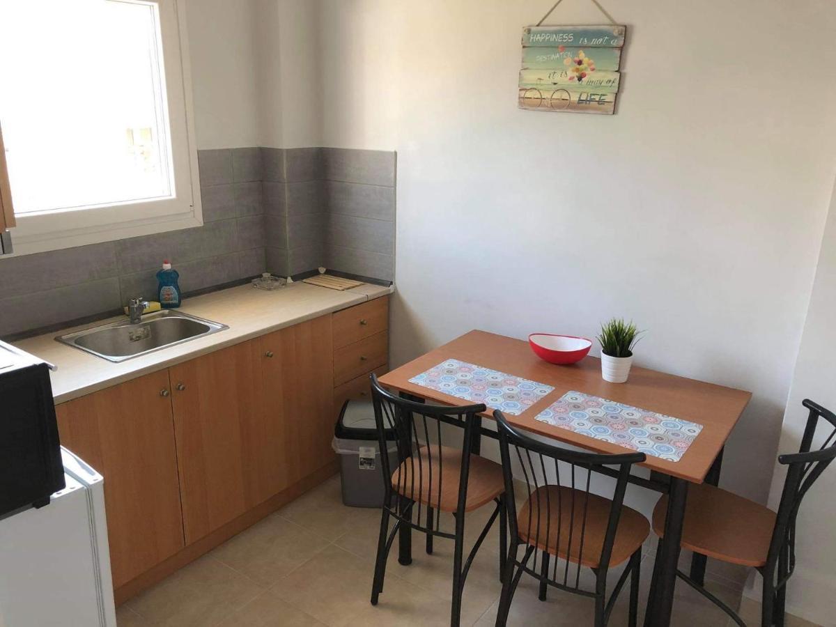 Samakovlis Apartments Nea Michaniona Eksteriør bilde